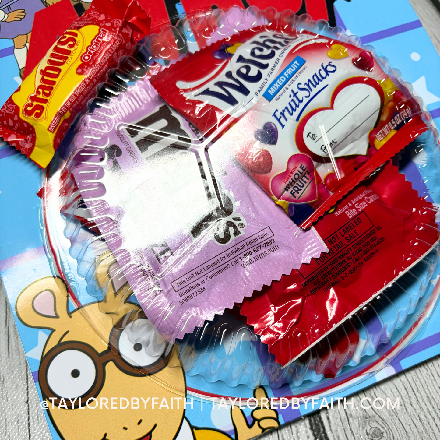 Mini Valentine cards, classroom Valentine cards, kids Valentine cards with candy, Valentine activity cards for kids, personalized Valentine cards for school, teacher Valentine favors, Valentine party favors for kids